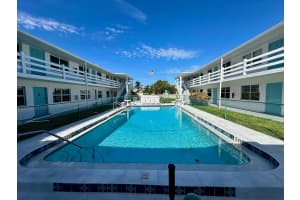 215 Circle Dr #18, CAPE CANAVERAL