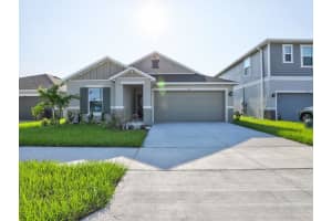 775 Overpool Ave, DAVENPORT
