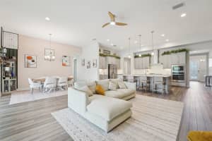 13098 WELLSPRING DRIVE, LITHIA, FL 33547 - MLS#MFRO6341803