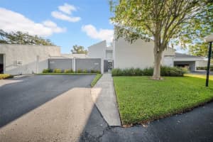 14123 Cypress Cir #14123, TAMPA