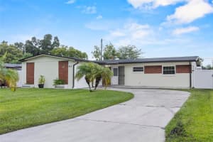 819 ROYAL OAK DRIVE, ORLANDO, FL 32809 - MLS#MFRO6341962