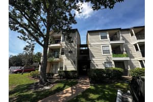 1916 LAKE ATRIUMS CIRCLE, ORLANDO, FL 32839 - MLS#MFRO6341983