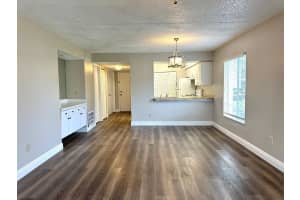 5613 BLUE SHADOWS COURT, ORLANDO, FL 32811 - MLS#MFRO6342056