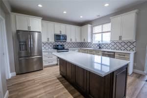 852 JACKS LAKE ROAD, CLERMONT, FL 34711 - MLS#MFRO6342109