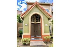 401 FOUNTAINHEAD CIRCLE, KISSIMMEE, FL 34741 - MLS#MFRO6342113