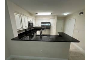 13838 FAIRWAY ISLAND DRIVE, ORLANDO, FL 32837 - MLS#MFRO6342122