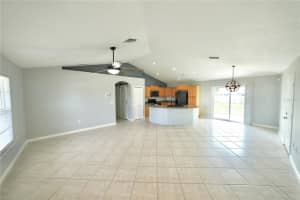 2301 WEATHERFORD DRIVE, DELTONA, FL 32738 - MLS#MFRO6342157