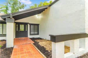 495 HOWARD AVENUE, LONGWOOD, FL 32750 - MLS#MFRO6342206