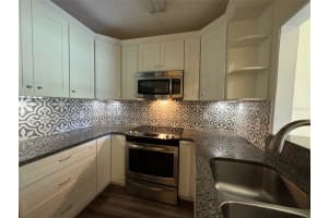 600 NORTHERN WAY, WINTER SPRINGS, FL 32708 - MLS#MFRO6342248