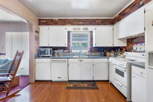 309 AVENUE G SE, WINTER HAVEN, FL 33880 - MLS#MFRO6342272