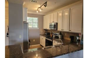 910 CHARO PARKWAY, DAVENPORT, FL 33897 - MLS#MFRO6342305