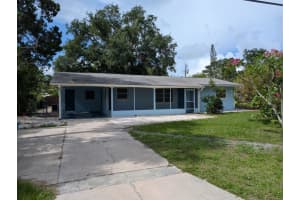 1176 40th St, SARASOTA