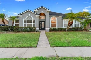 9885 MONTCLAIR CIRCLE CIRCLE, APOPKA, FL 32703 - MLS#MFRO6342342