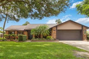 4720 DUNBARTON DRIVE, ORLANDO, FL 32817 - MLS#MFRO6342373