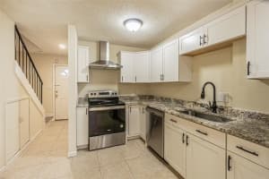 6218 OAK CLUSTER CIRCLE, TAMPA, FL 33634 - MLS#MFRO6342387