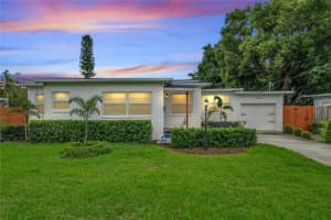 2420 ILLINOIS STREET, ORLANDO, FL 32803 - MLS#MFRO6342430