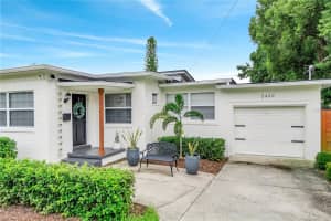 2420 ILLINOIS STREET, ORLANDO, FL 32803 - MLS#MFRO6342430