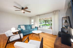 1300 EDMUNDSHIRE LANE, ORLANDO, FL 32806 - MLS#MFRO6342435