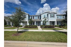 10992 LEAFSHORE LOOP, ORLANDO, FL 32829 - MLS#MFRO6342473