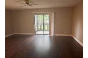 156 SPRINGWOOD CIRCLE, LONGWOOD, FL 32750 Sold 10/23/25