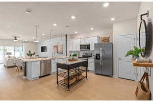 111 VIOLET VINE LANE, OVIEDO, FL 32765 - MLS#MFRO6342591