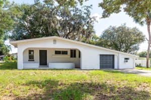 1375 LAKE DRIVE, CASSELBERRY, FL 32707 Sold 10/27/25