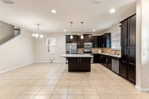4775 CREEKSIDE PARK AVENUE, ORLANDO, FL 32811 Sold 10/23/25