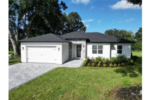 3931 OAK POINTE, LADY LAKE, FL 32159 Sold 11/17/25