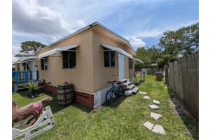 2751 BURROWS AVENUE, KISSIMMEE, FL 34744 - MLS#MFRO6342759