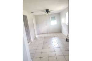 2 LENOX COURT, DELAND, FL 32720 - MLS#MFRO6342811