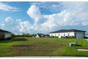 338 SPINNAKER COURT, AUBURNDALE, FL 33823 - MLS#MFRO6342823