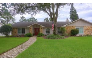 817 Riverbend Blvd, LONGWOOD