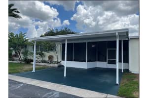 15435 LAKESHORE VILLAS STREET, TAMPA, FL 33613 - MLS#MFRO6342926