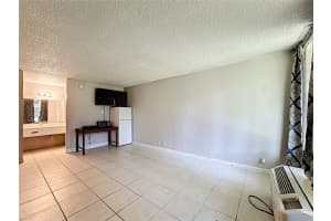 7900 ORANGE BLOSSOM TRAIL, ORLANDO, FL 32809 - MLS#MFRO6342950