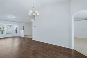 5807 28TH LANE, BRADENTON, FL 34203 - MLS#MFRO6342982