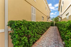 11938 KIPPER DRIVE, ORLANDO, FL 32827 - MLS#MFRO6343011