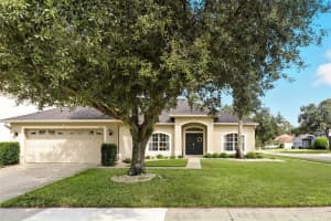 5895 Autumn Chase Cir, SANFORD