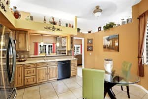 1354 DEER LAKE CIRCLE, APOPKA, FL 32712 - MLS#MFRO6343066
