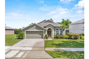 6523 LAKE PEMBROKE PLACE, ORLANDO, FL 32829 Sold 11/12/25