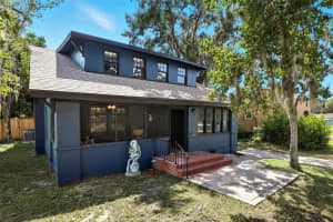 1510 WASHINGTON AVENUE, EUSTIS, FL 32726 - MLS#MFRO6343272