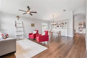 325 LONGSHADOWS COURT, OCOEE, FL 34761 - MLS#MFRO6343274