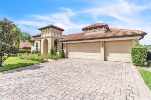 2921 FALCONHILL DRIVE, APOPKA, FL 32712 - MLS#MFRO6343276