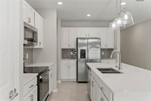 6816 PERCH HAMMOCK LOOP, GROVELAND, FL 34736 - MLS#MFRO6343300