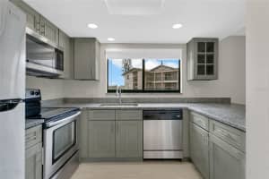 1054 LOTUS COVE COURT, ALTAMONTE SPRINGS, FL 32714 - MLS#MFRO6343301