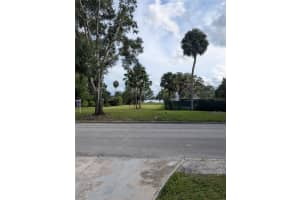 1745 E Adams Dr Maitland, FL 32751 - Off Market