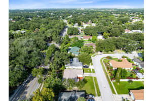 2402 FRANKLIN DRIVE, KISSIMMEE, FL 34744 - MLS#MFRO6343498