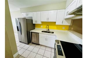 2305 ST MARTEEN COURT, KISSIMMEE, FL 34741 - MLS#MFRO6343510