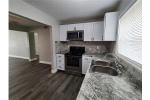 320 HOWRY AVENUE, DELAND, FL 32720 - MLS#MFRO6343577