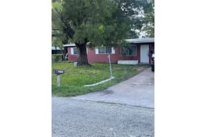 2561 Parkway St, FORT MYERS