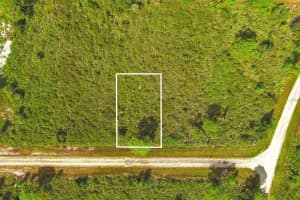 642 VASSER AVENUE, LEHIGH ACRES, FL 33974 - MLS#MFRO6343669